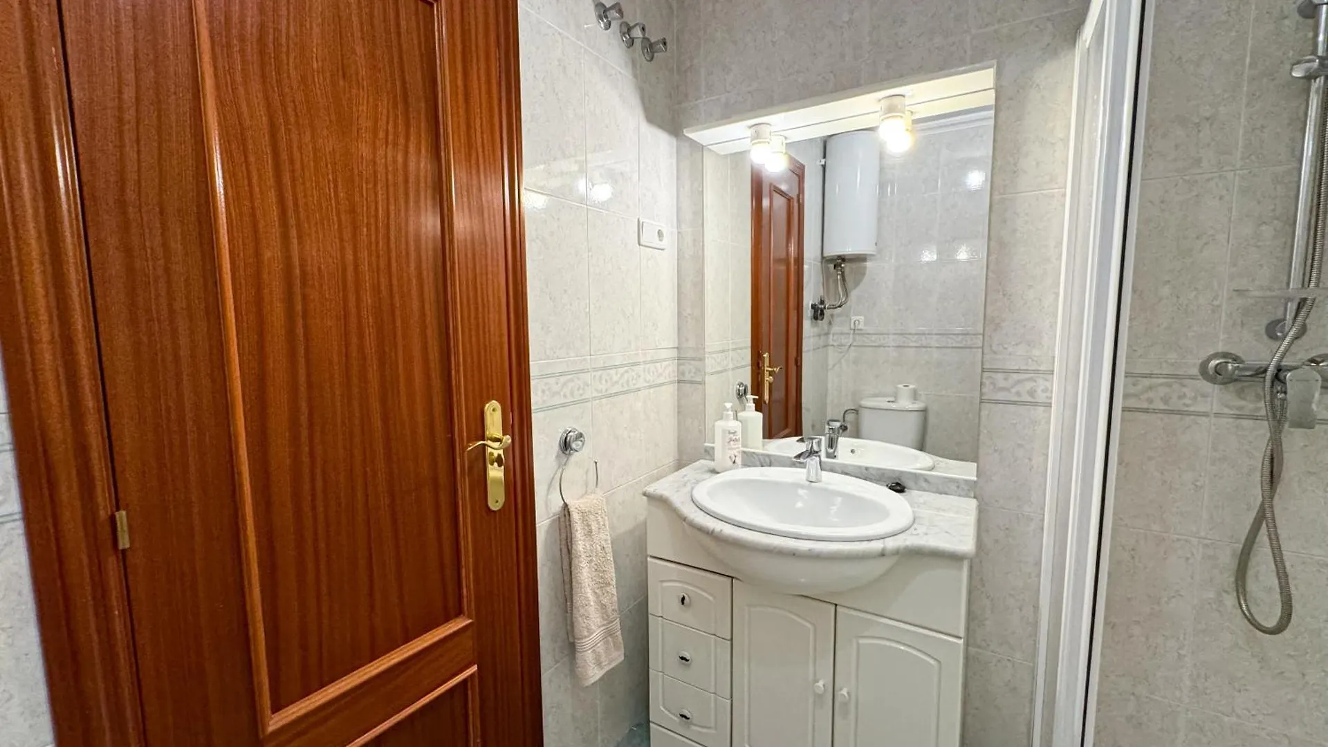 Quiet And Central Malaga Apartment 0*,