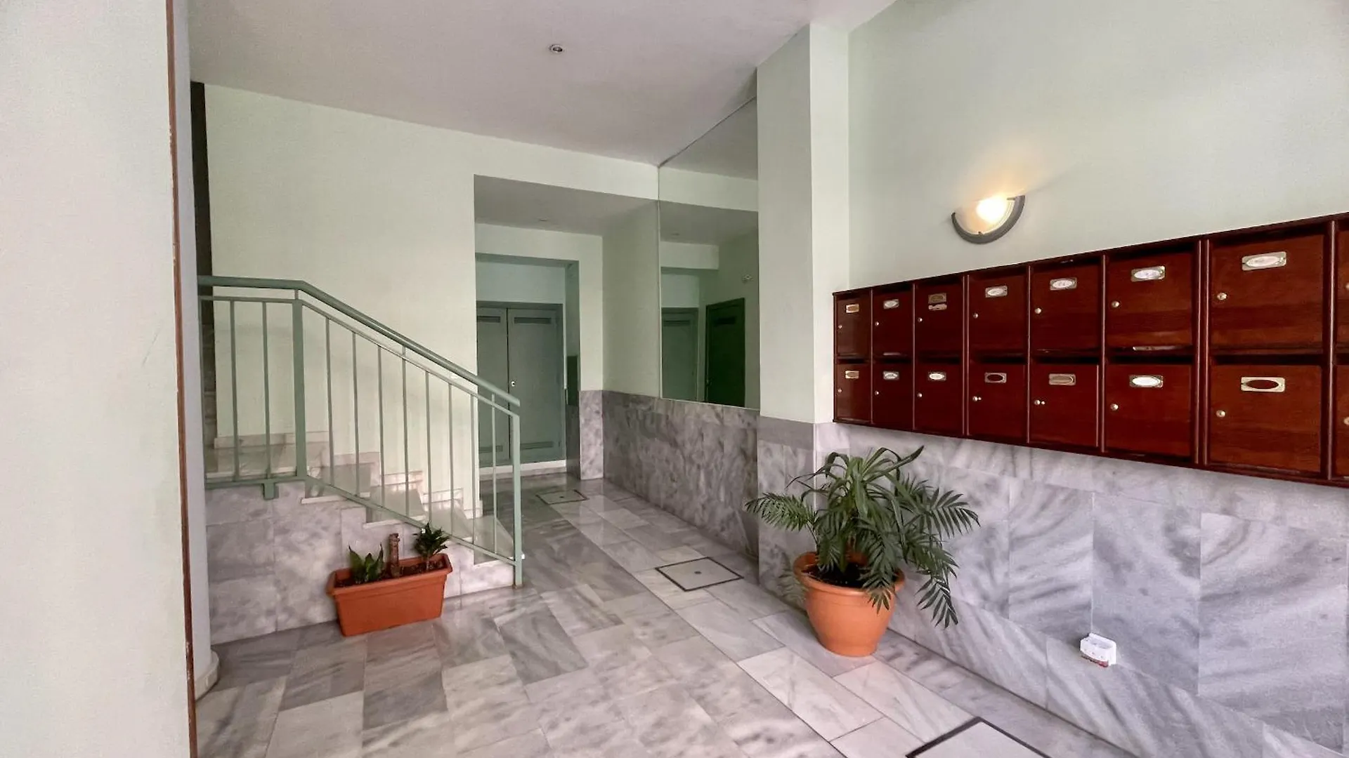 Quiet And Central Malaga Apartment 0*,  إسبانيا